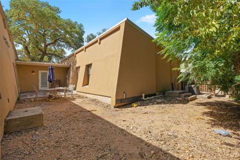 521 & 525 W Hutchison Street San Marcos TX 78666
