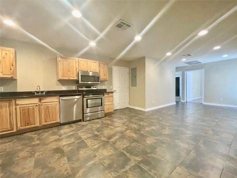 521 & 525 W Hutchison Street San Marcos TX 78666