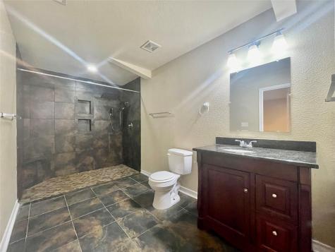 521 & 525 W Hutchison Street San Marcos TX 78666