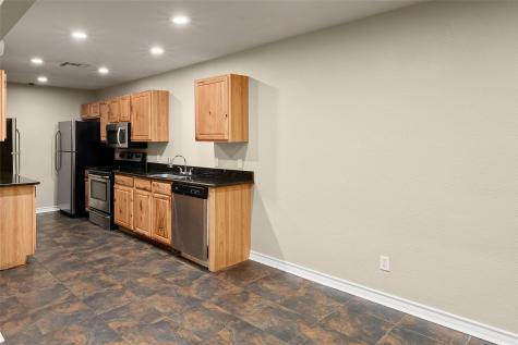 521 & 525 W Hutchison Street San Marcos TX 78666