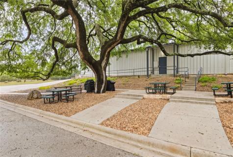 1506 N Us Highway 281 Johnson City TX 78636