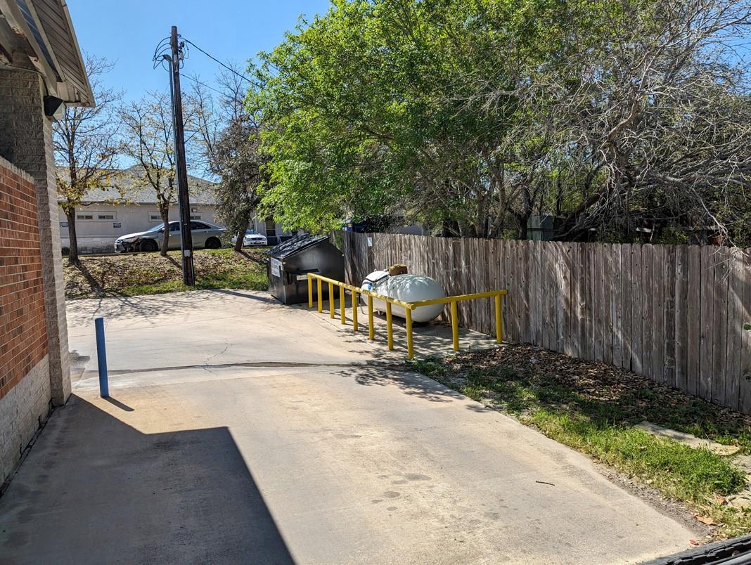 2106 Hunter Road San Marcos TX 78666