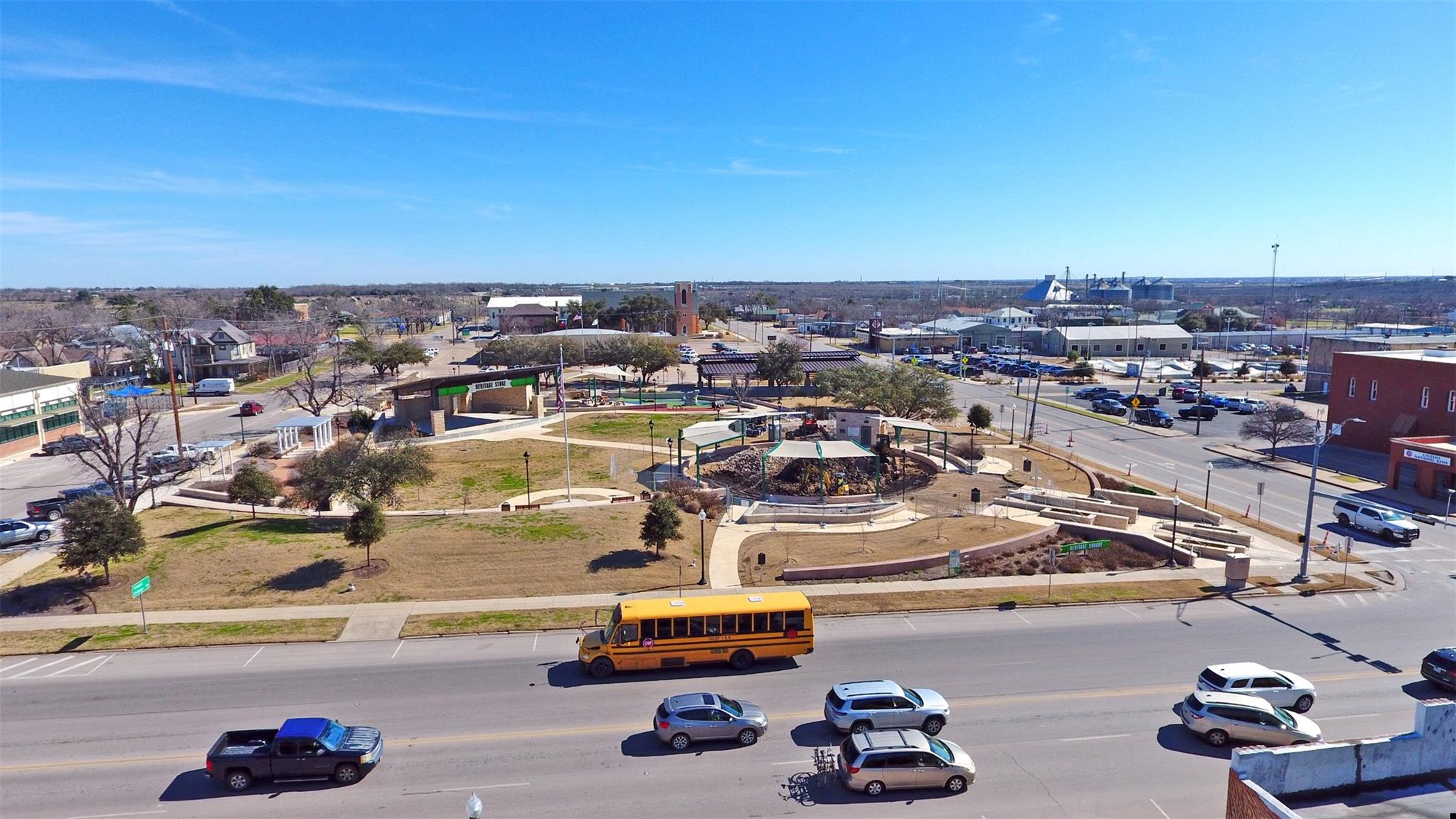 401 N Main Street Taylor TX 76574