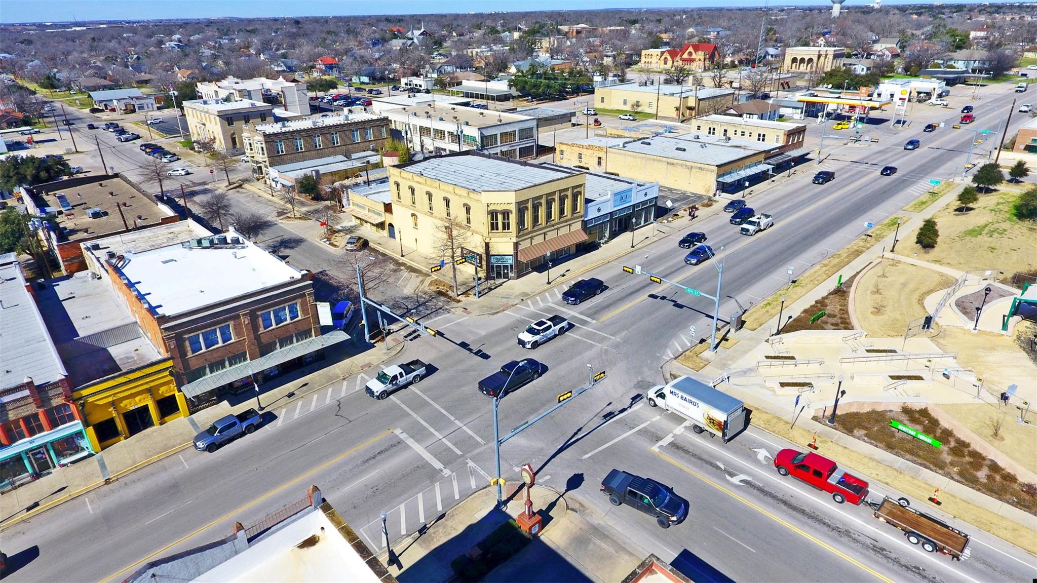 401 N Main Street Taylor TX 76574