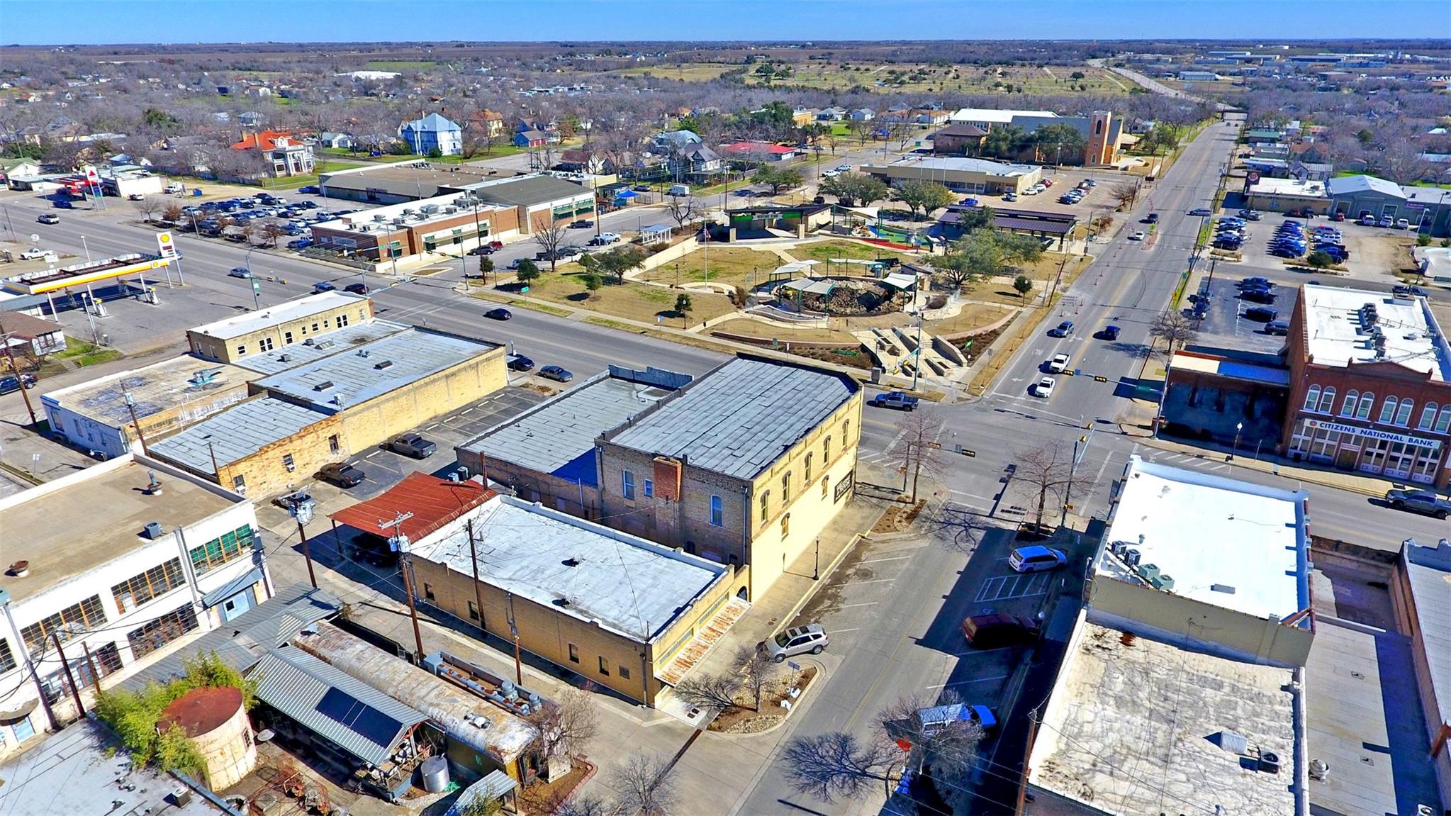 401 N Main Street Taylor TX 76574