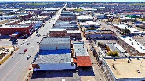 401 N Main Street Taylor TX 76574