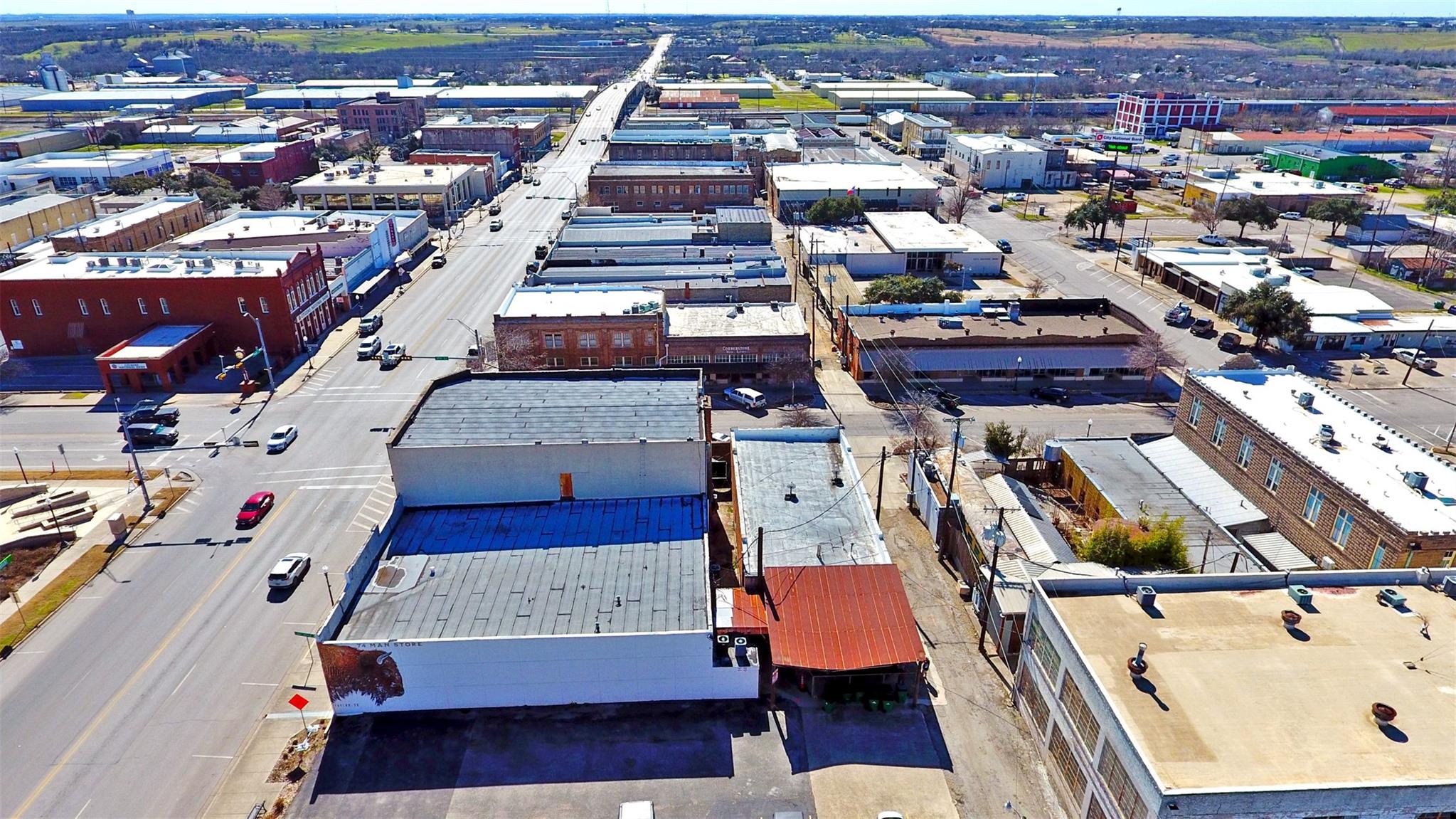 401 N Main Street Taylor TX 76574