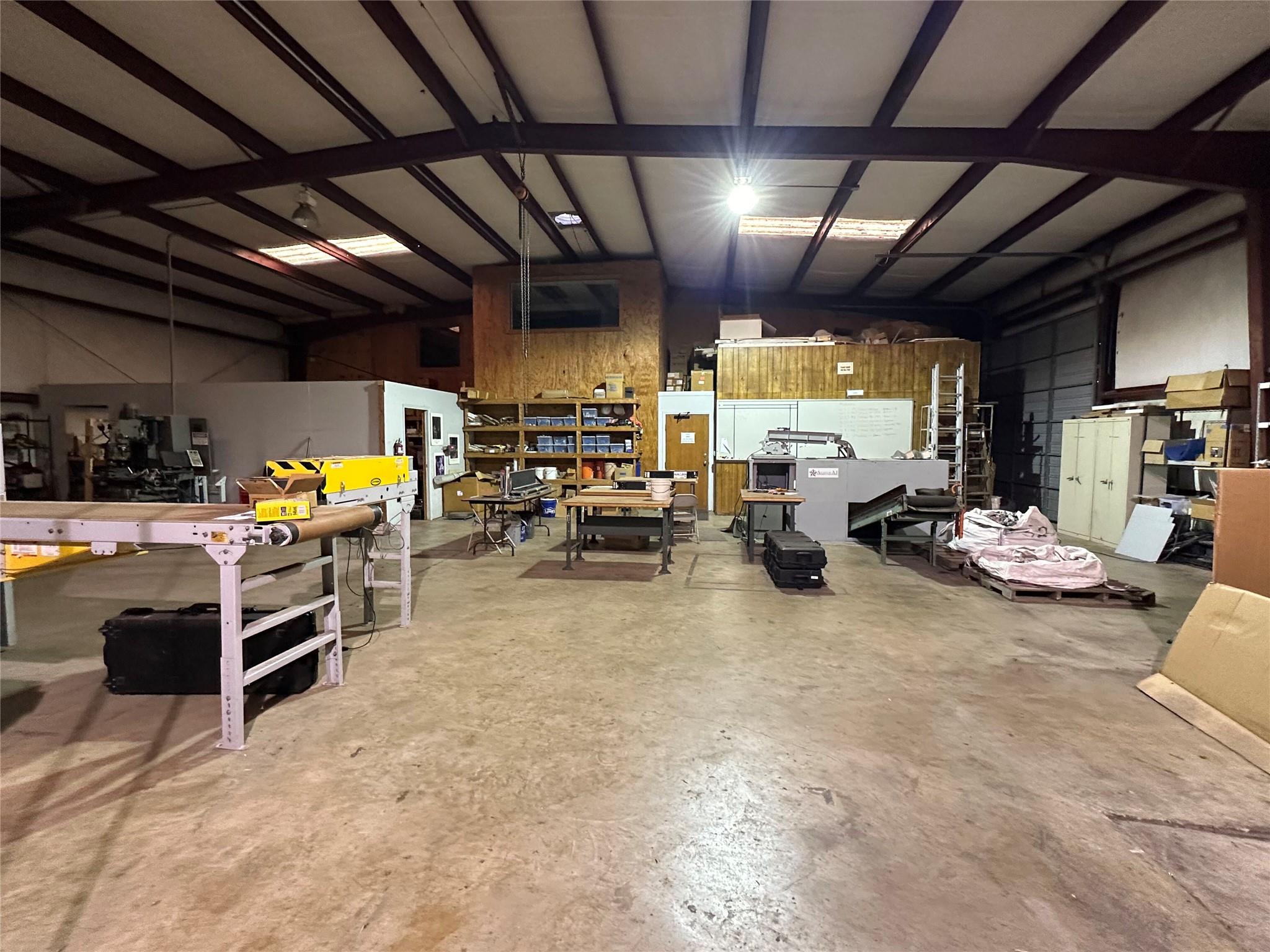 8862 W U S Hy 290 Highway W Austin TX 78736