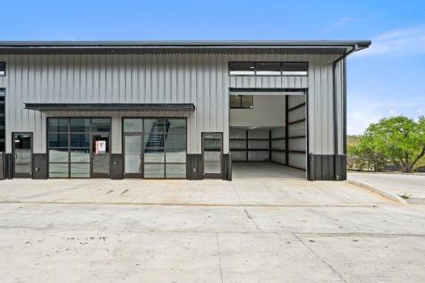 451 Farrell Road Dripping Springs TX 78620
