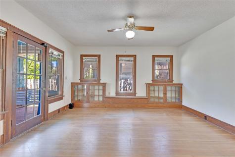 1006 E Cesar Chavez Street Austin TX 78702