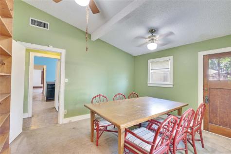 1006 E Cesar Chavez Street Austin TX 78702