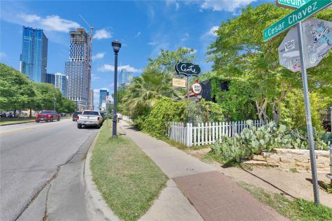 1006 E Cesar Chavez Street Austin TX 78702