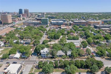 1006 E Cesar Chavez Street Austin TX 78702