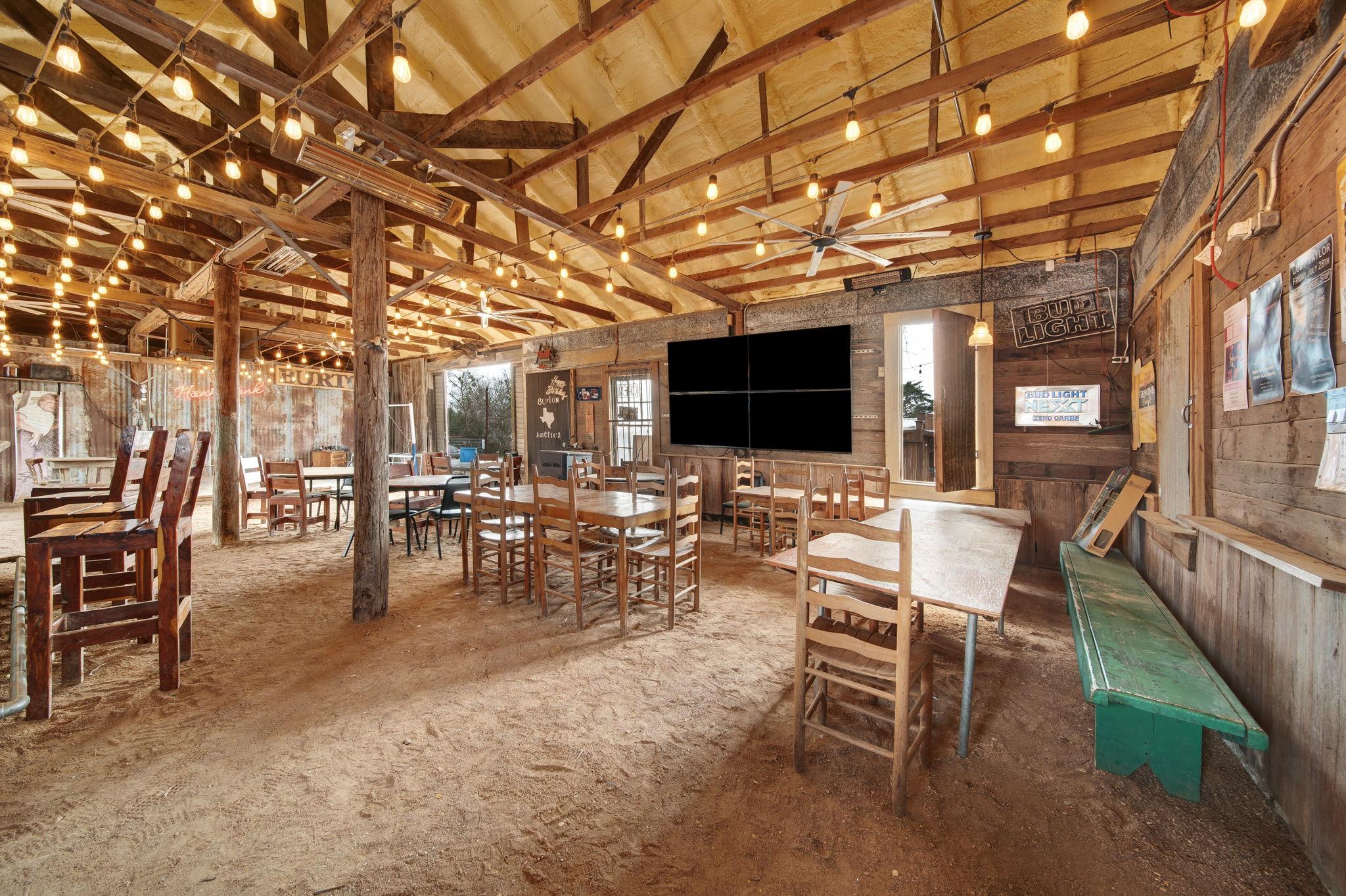 12390 Fm 390 Road W Burton TX 77835