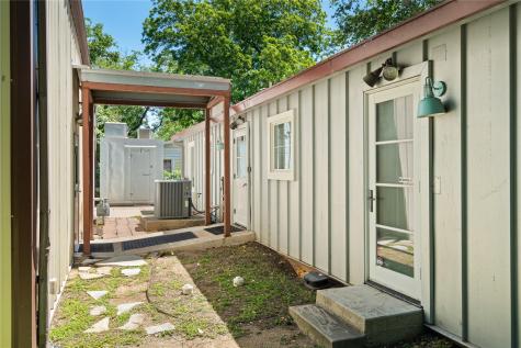 502 Thompson Lane Austin TX 78742
