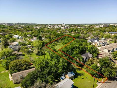 615 Pecan Avenue Round Rock TX 78664