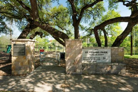 615 Pecan Avenue Round Rock TX 78664