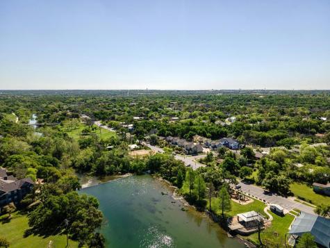 615 Pecan Avenue Round Rock TX 78664