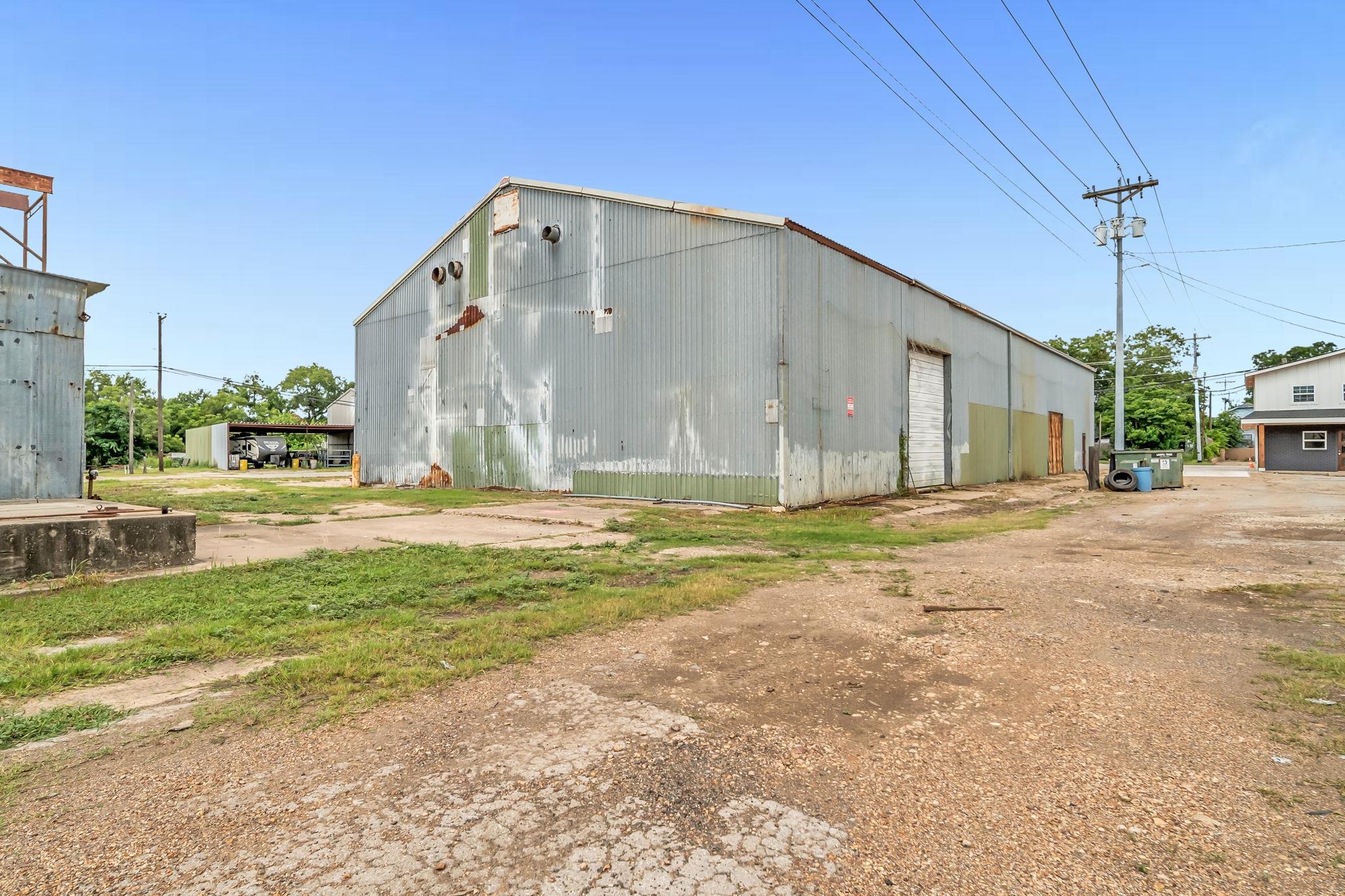 136 S Caldwell-d Street Giddings TX 78942
