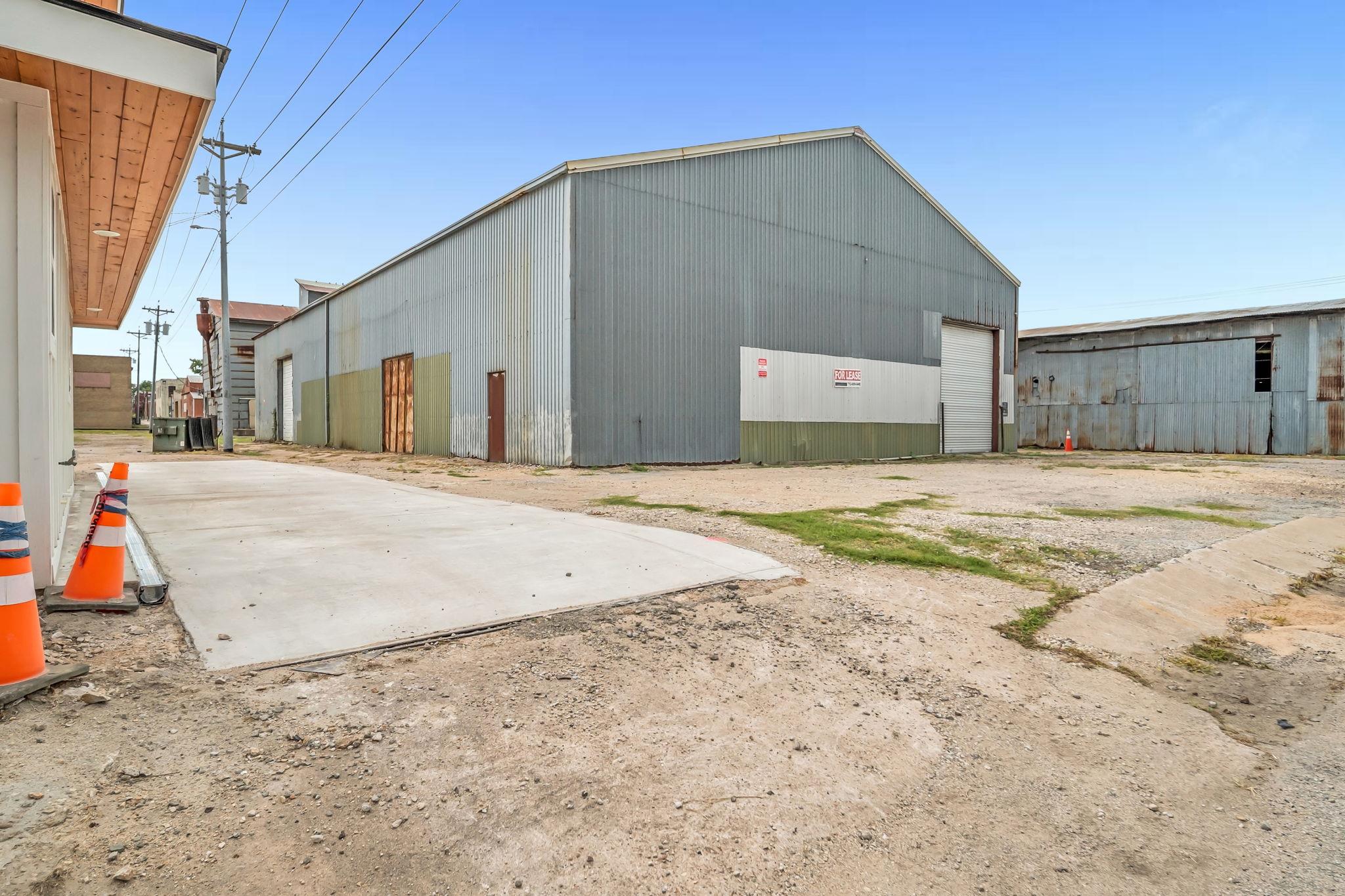 136 S Caldwell-d Street Giddings TX 78942