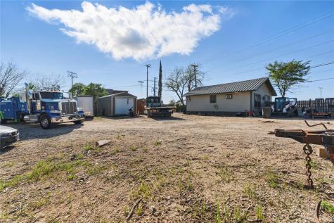 2007 Interstate 35 S New Braunfels TX 78130