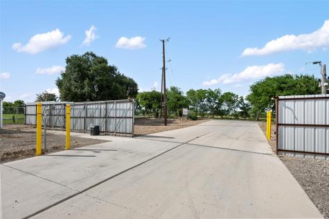 11528 Old Lockhart Road Buda TX 78747
