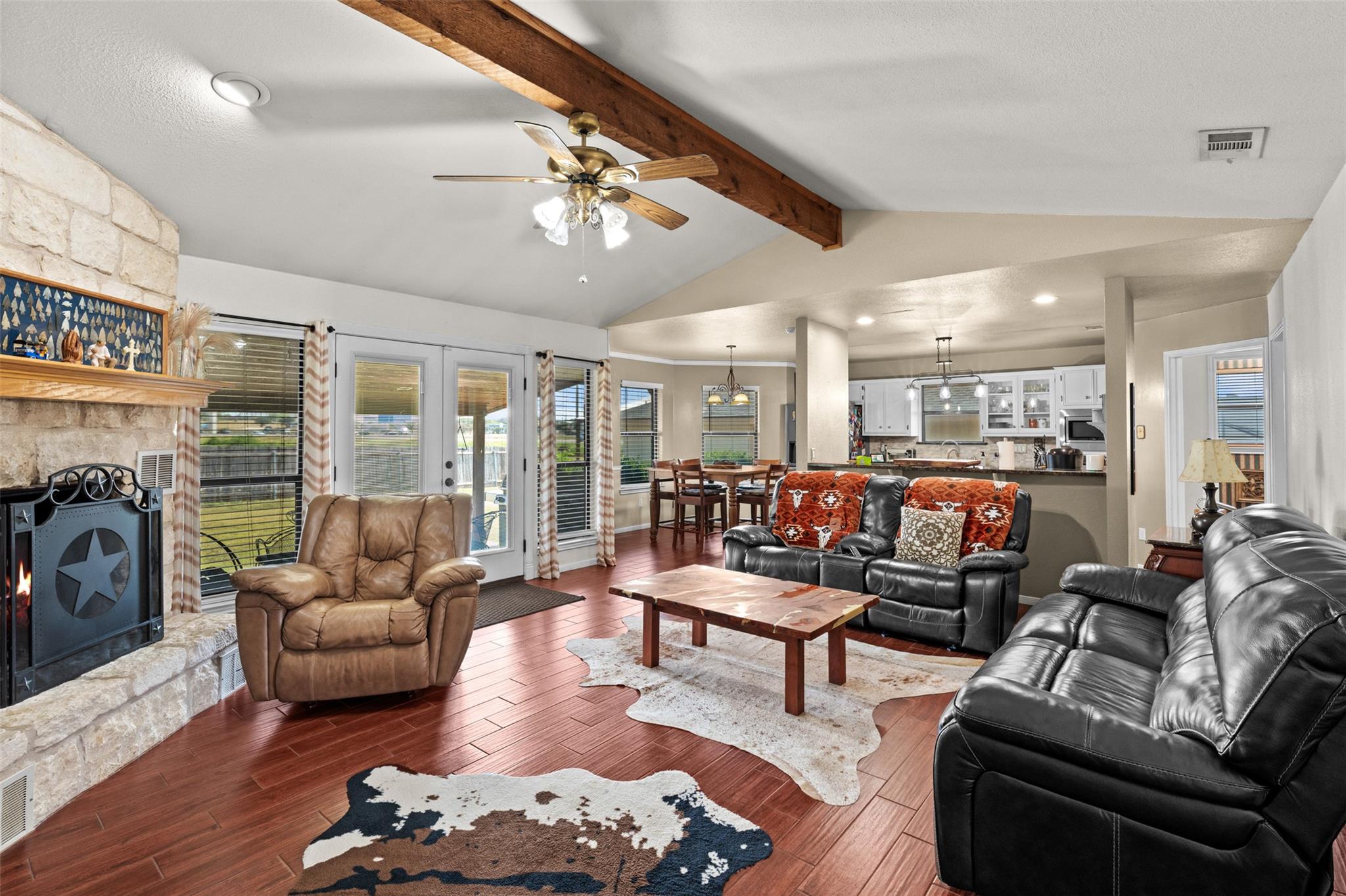 1512 Panther Loop Pflugerville TX 78660