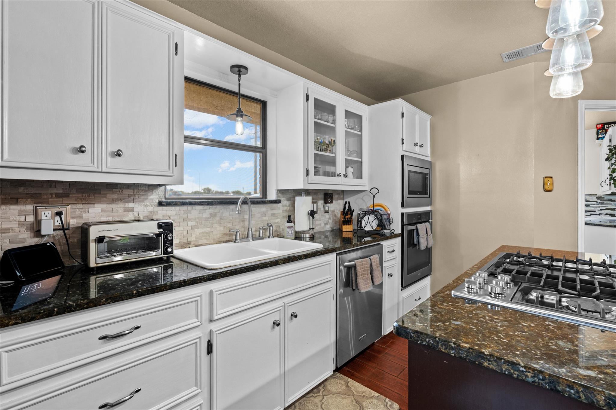 1512 Panther Loop Pflugerville TX 78660