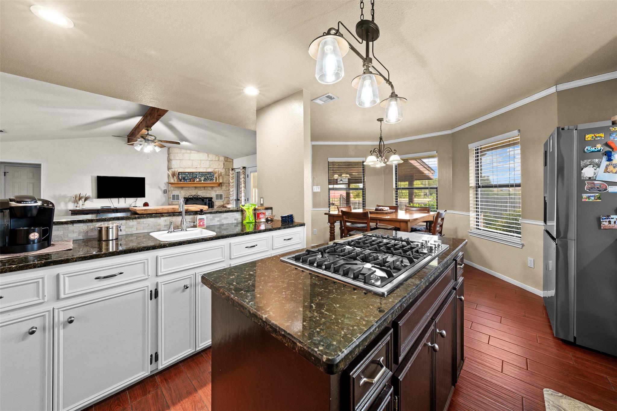 1512 Panther Loop Pflugerville TX 78660