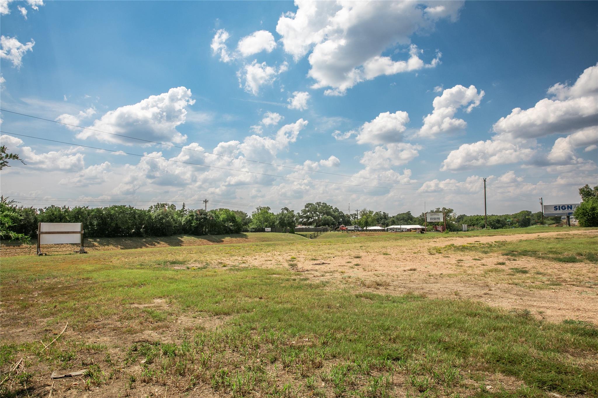 30 Red Tip Lane Brenham TX 77833