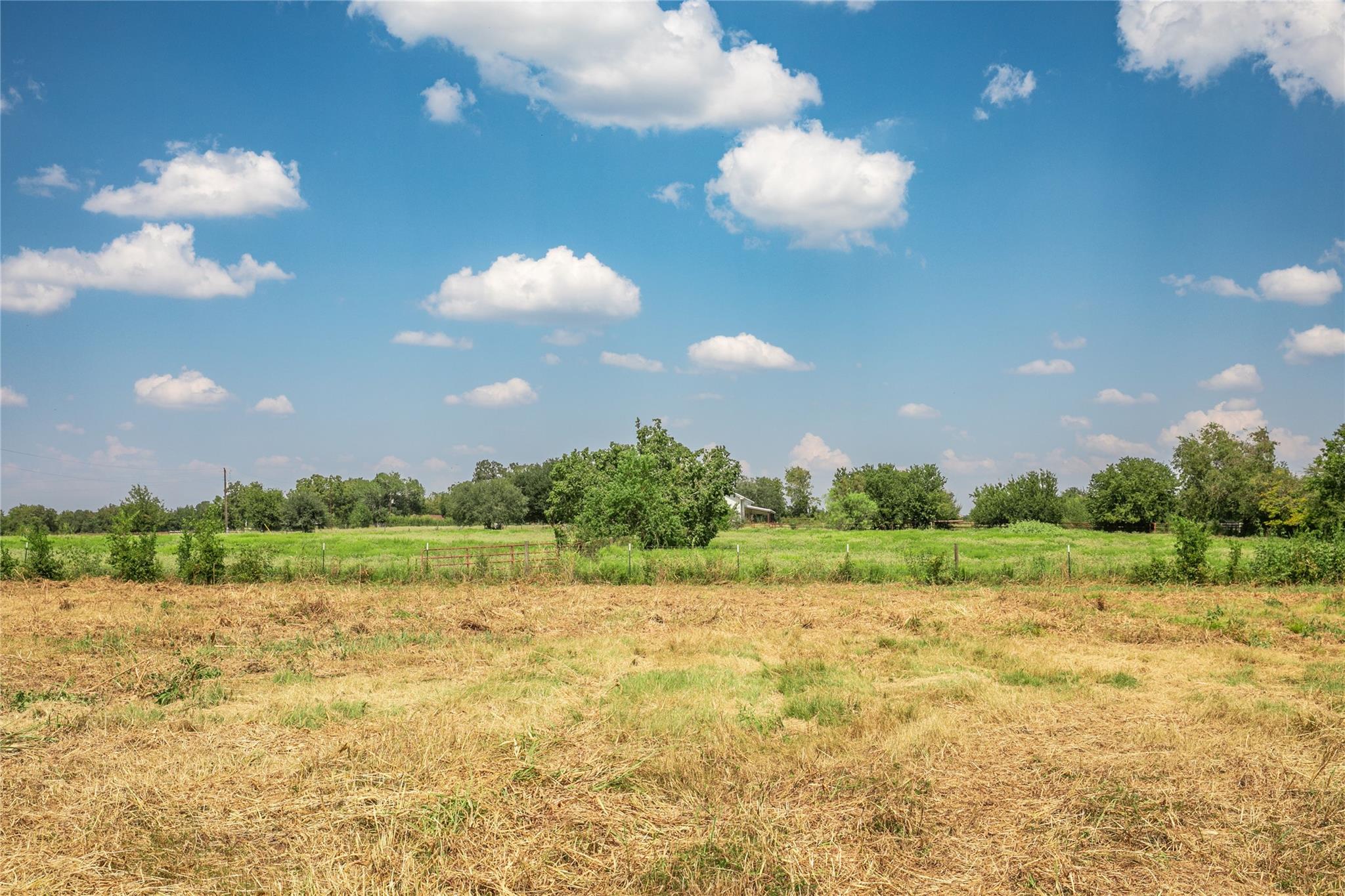 30 Red Tip Lane Brenham TX 77833