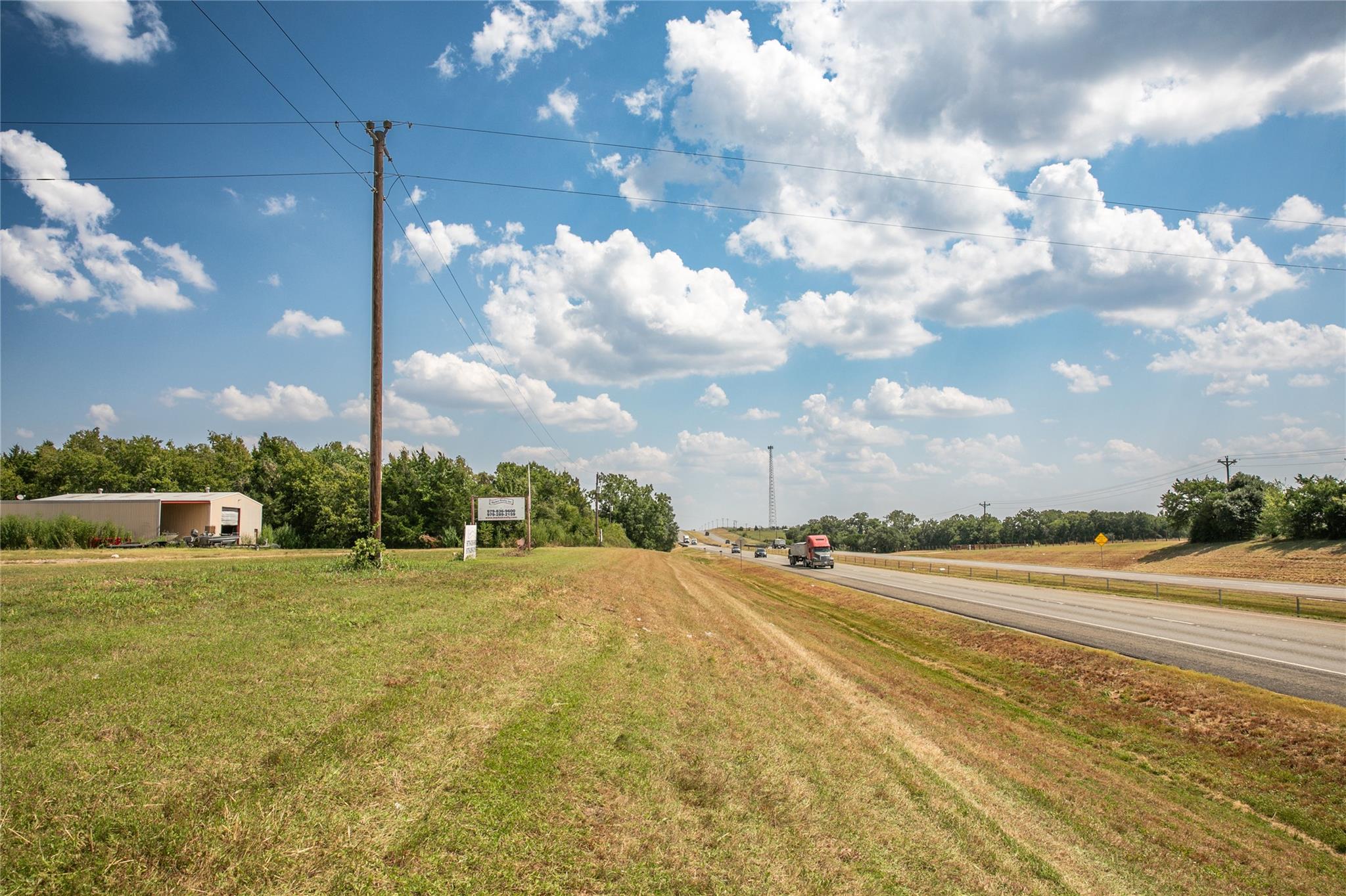 30 Red Tip Lane Brenham TX 77833