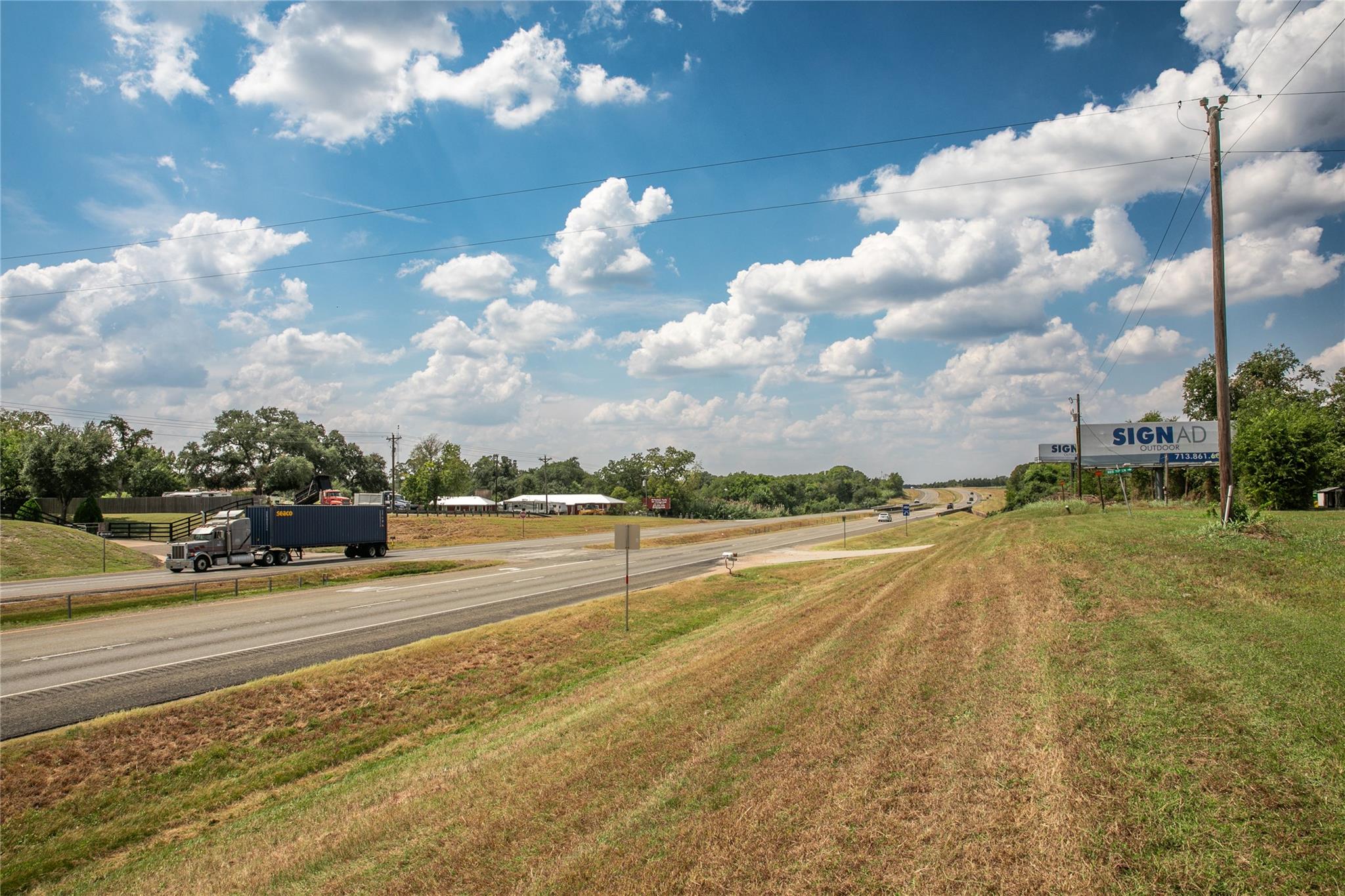 30 Red Tip Lane Brenham TX 77833