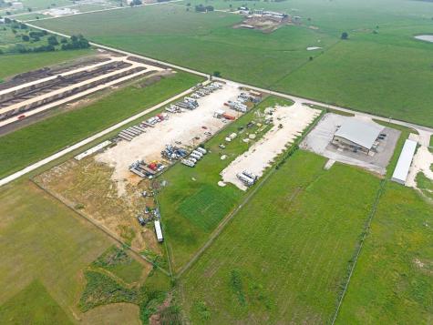 2733 County Road 374 Road Taylor TX 76574