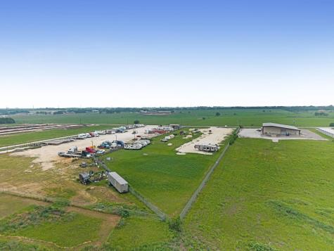 2733 County Road 374 Road Taylor TX 76574