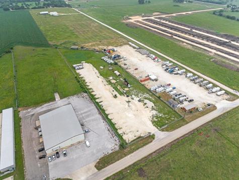 2733 County Road 374 Road Taylor TX 76574