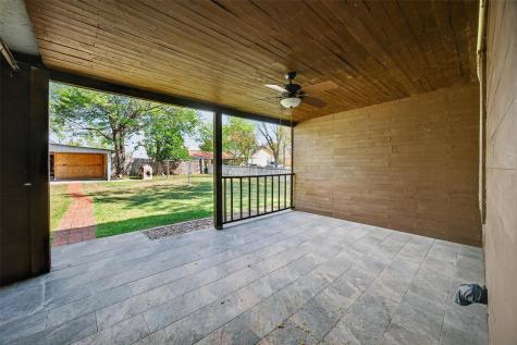 204 Taylor Street Hutto TX 78634
