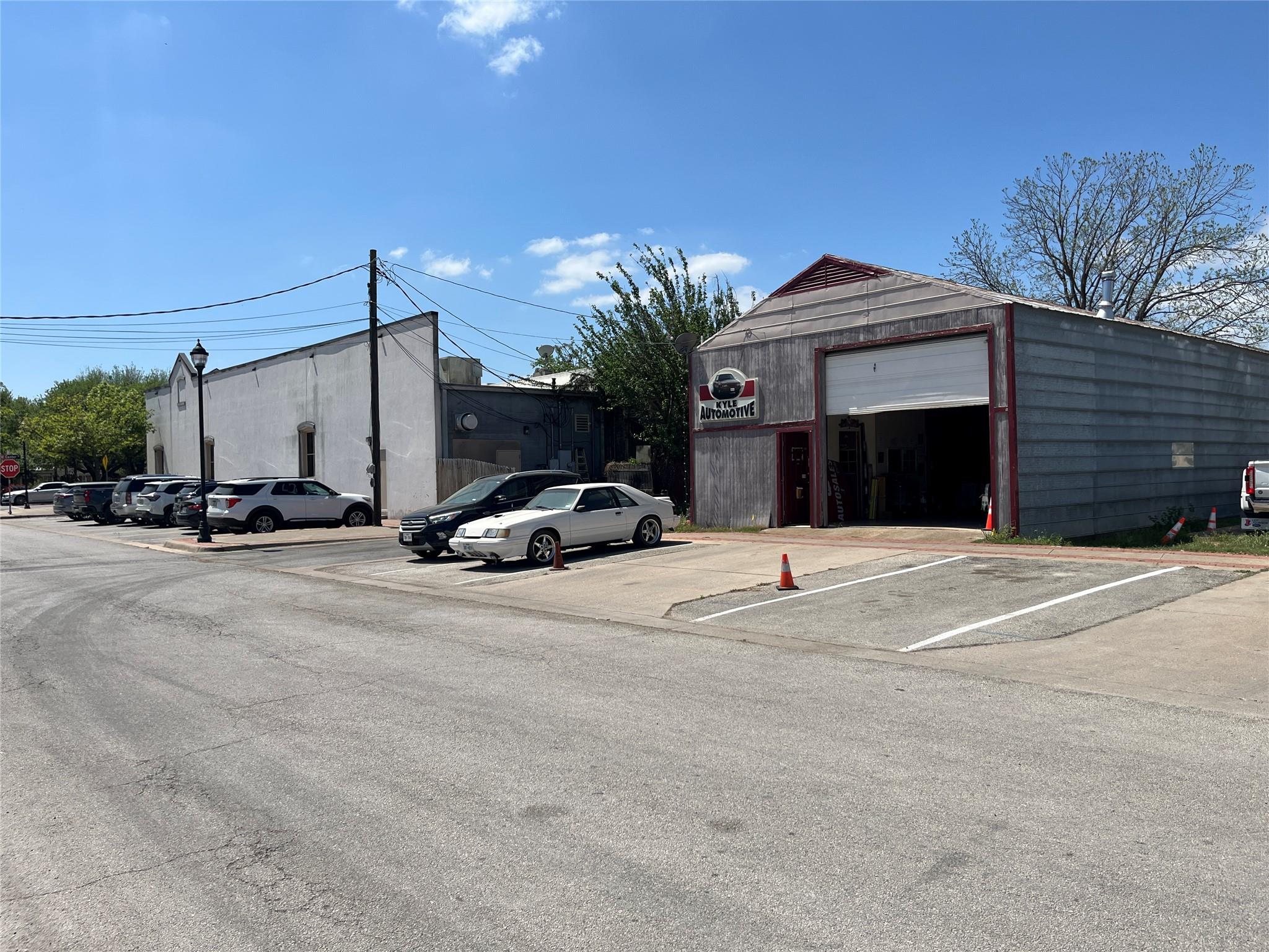 107 N Main Street Kyle TX 78640