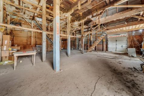136 S Caldwell-e Street Giddings TX 78942