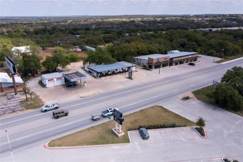 211 S Us Highway 281 Johnson City TX 78636