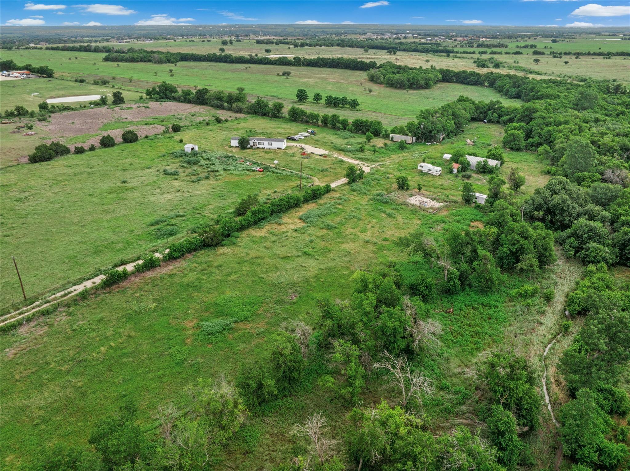 2655 County Road 130 Hutto TX 78634