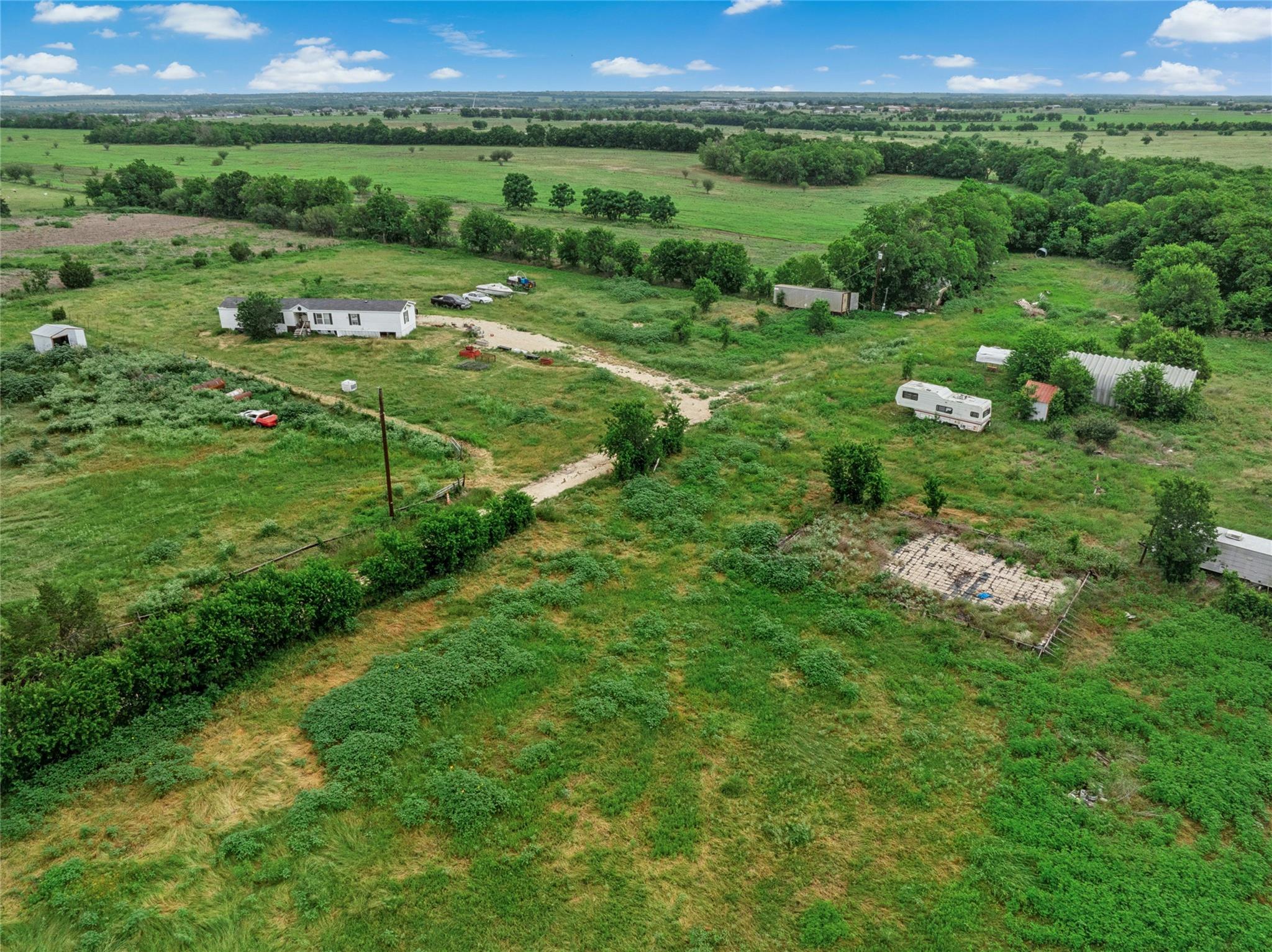 2655 County Road 130 Hutto TX 78634