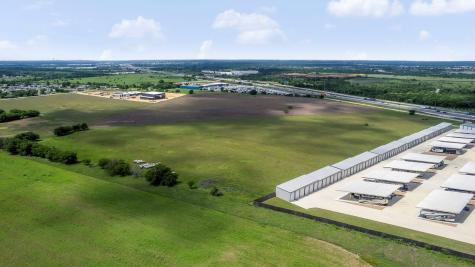 6100 N Interstate 35 - 7 Acres Georgetown TX 78626