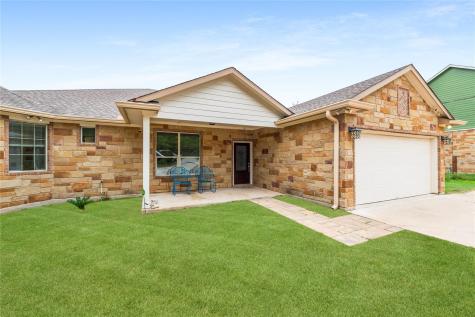 120 Leisure Lane Cedar Creek TX 78612