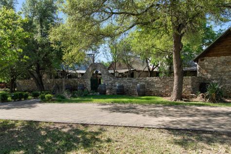 18059 Fm 1826 Road Driftwood TX 78619