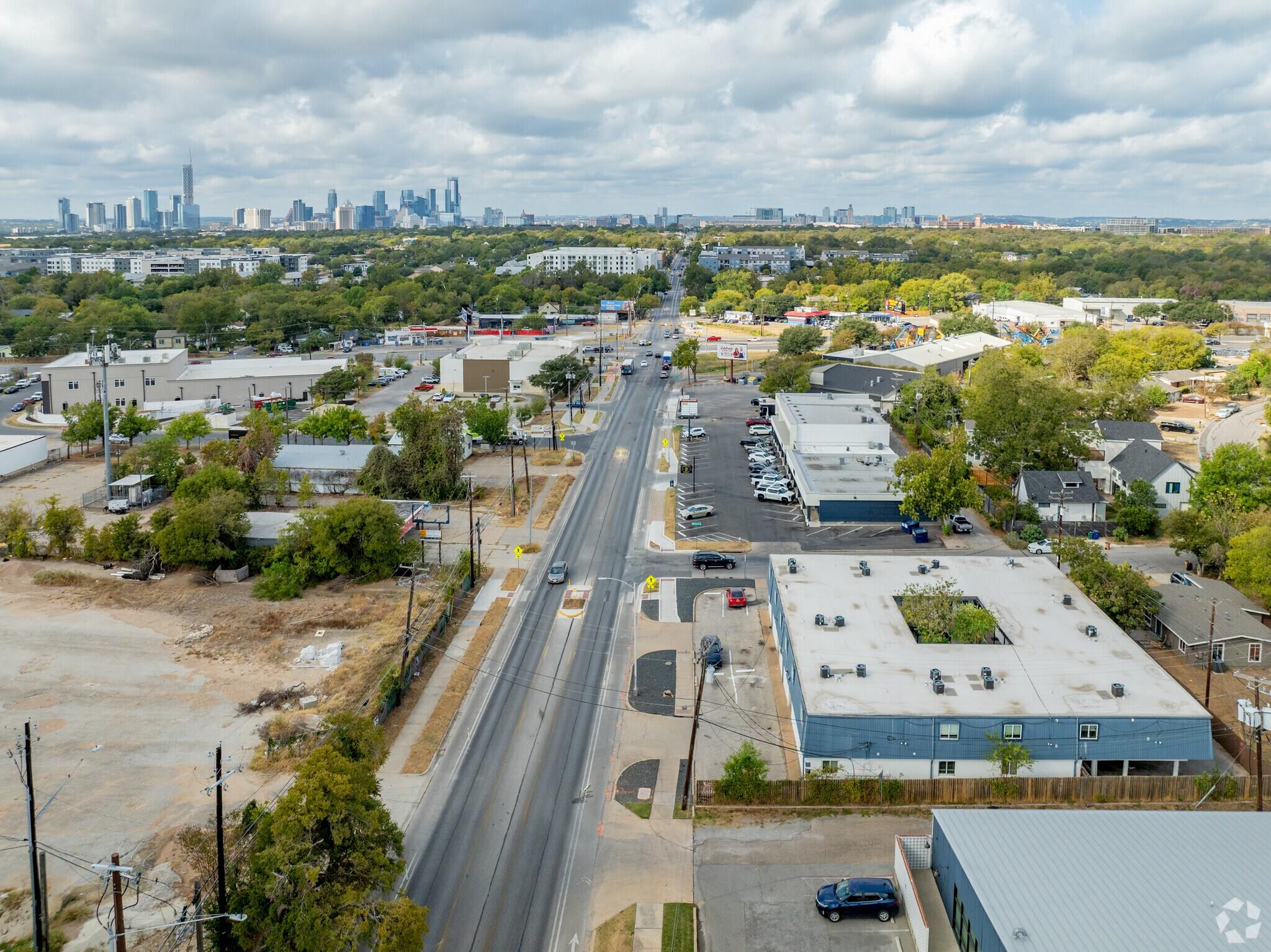 3138 Manor Road Austin TX 78723