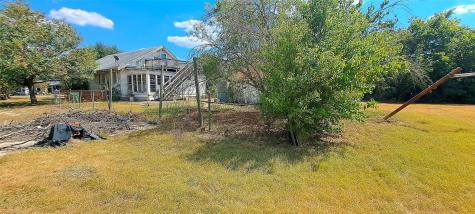 507 Sloan Street Taylor TX 76574