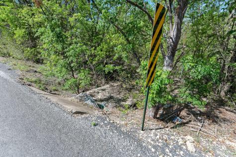 9006 Burklund Farms Road Del Valle TX 78617