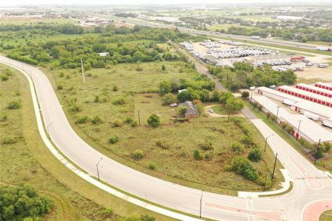 1501 N Burleson Street Kyle TX 78640