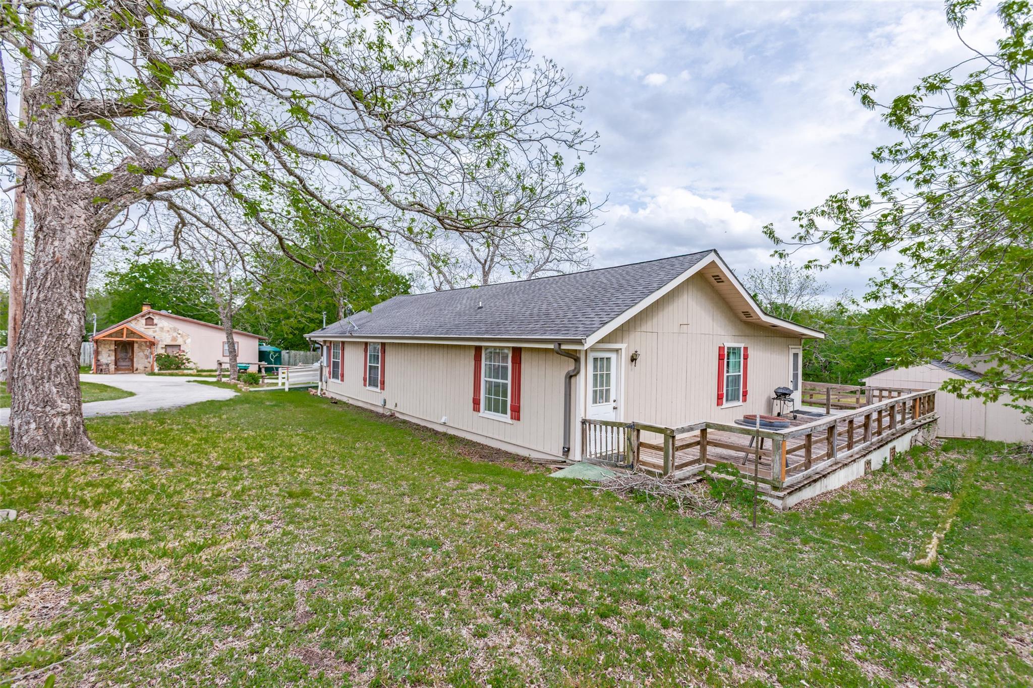 201 Church Hill Lane Liberty Hill TX 78642